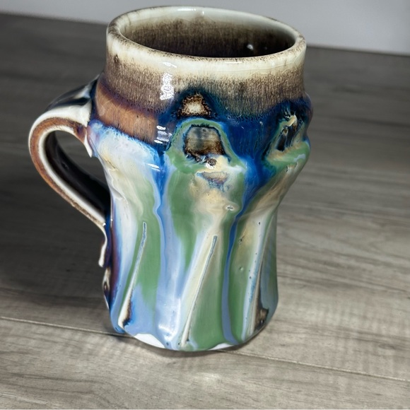 VINTAGE PHIL MAYHEW Blue Green Hand Thrown Drip Glaze Twist Pottery Coffee Mug - Picture 8 of 15
